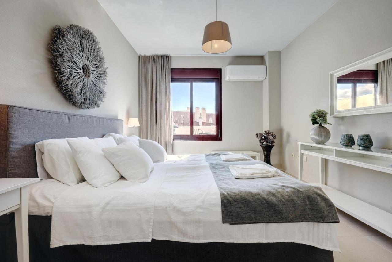 Puerto Banus La Maestranza Apartment